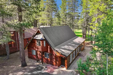 14010 Skiview Loop, Truckee, CA 96161 photo 2