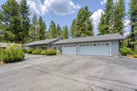10582 Olympic Blvd, Truckee, CA 96161
