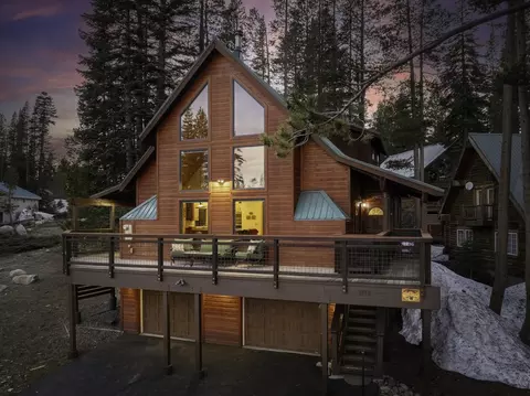 8173 Serene Rd, Soda Springs, CA 95728