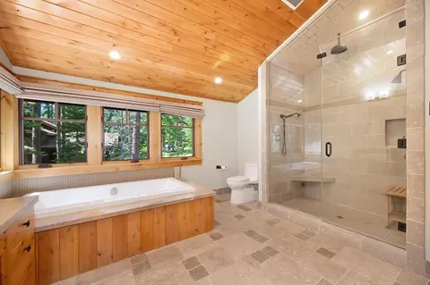 13240 Skiview Loop, Truckee, CA 96161 photo 22