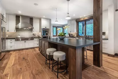 8208 Valhalla Dr, Truckee, CA 96161 photo 7