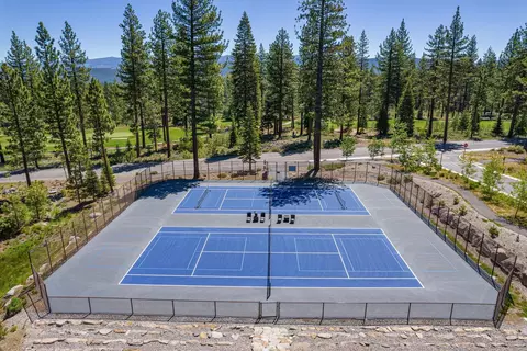 10281 Modane Pl, Truckee, CA 96161 photo 7