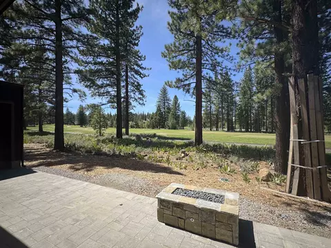 10281 Modane Pl, Truckee, CA 96161 photo 3