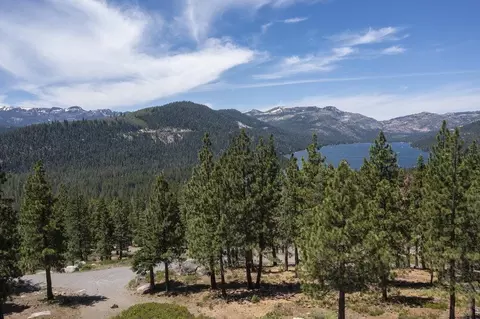 0000 Thomas Dr, Truckee, CA 96161