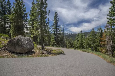 0000 Thomas Dr, Truckee, CA 96161 photo 11