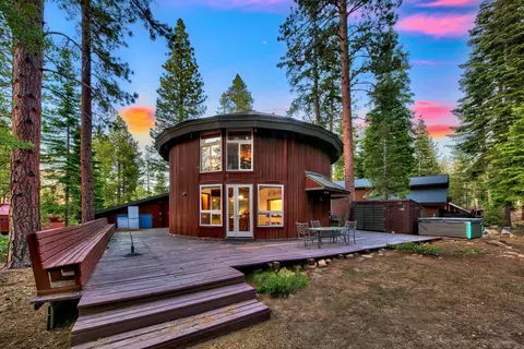 1625 Deer Path, Truckee, CA 96161 photo 6
