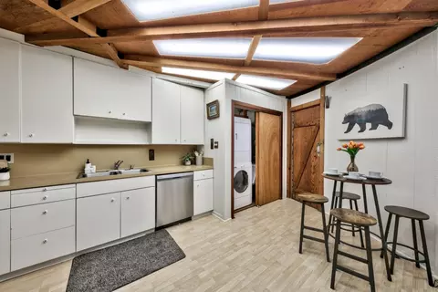 1625 Deer Path, Truckee, CA 96161 photo 18