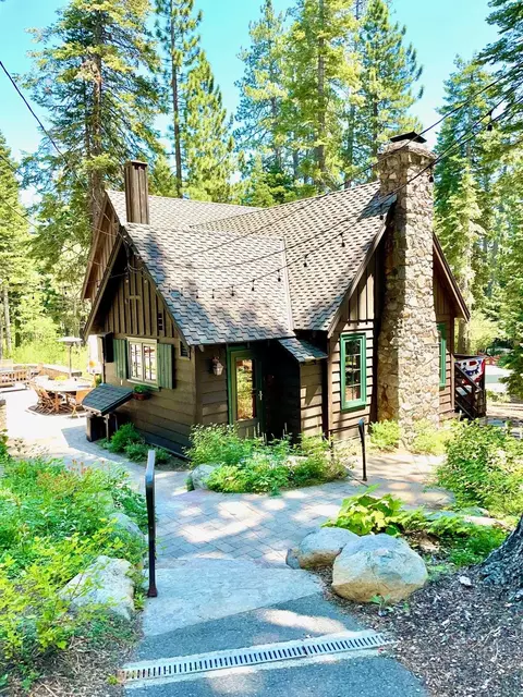 2555 Finch Ln, Homewood, CA 96141