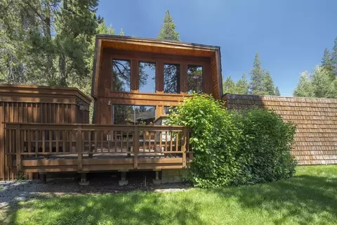 490 Winding Creek Rd, Olympic Valley, CA 96146