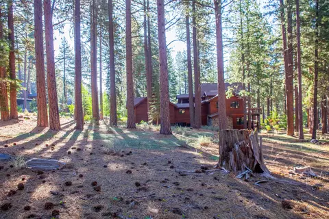 11561 Bottcher Loop, Truckee, CA 96161 photo 20