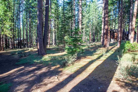 11561 Bottcher Loop, Truckee, CA 96161 photo 7