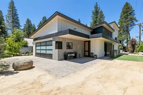 10038 Sierra Ave, Truckee, CA 96161