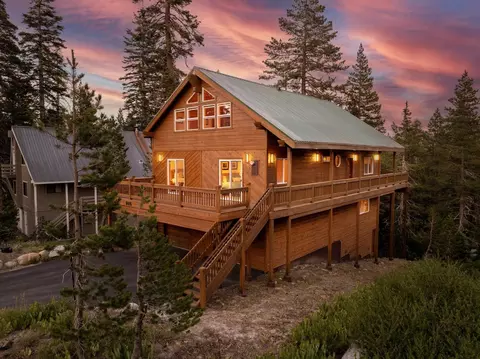 6416 Hillside Dr, Soda Springs, CA 95728
