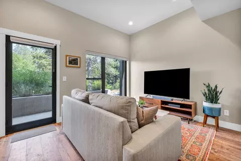 12889 Ice House Loop, Truckee, CA 96161 photo 14