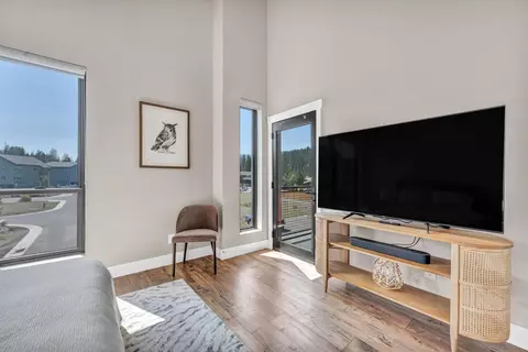 12889 Ice House Loop, Truckee, CA 96161 photo 12