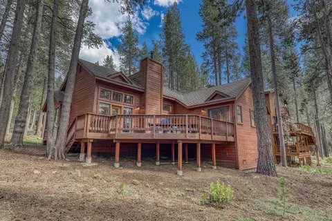 11510 Lausanne Way, Truckee, CA 96161