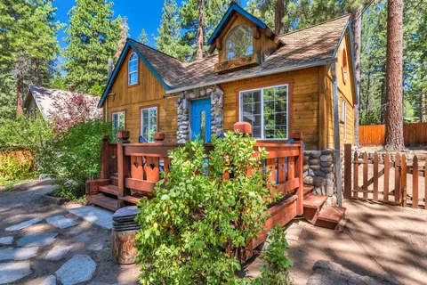 8459 Steelhead Ave, Kings Beach, CA 96143