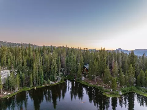 000 Magonigal Rd, Soda Springs, CA 95728