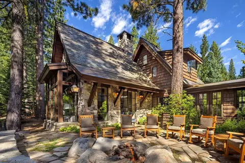 605 Ej Brickell, Truckee, CA 96161 photo 2