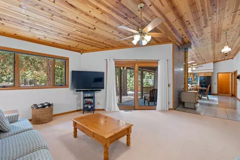 7 Mohave Trl, Graeagle, CA 96103 photo 11