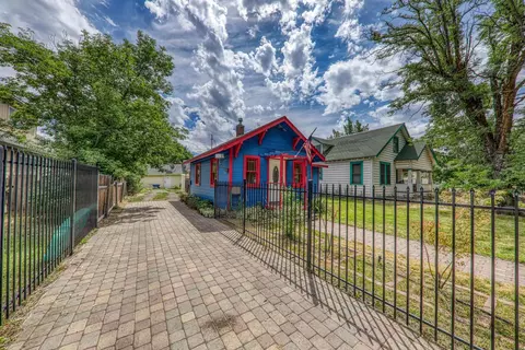 Exterior - 208 Railroad Ave, Loyalton, CA 96118 photo 5 of 8