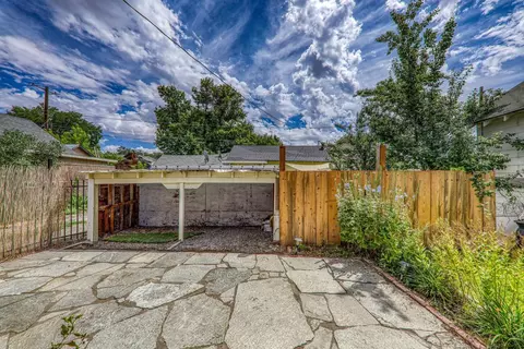 Exterior - 208 Railroad Ave, Loyalton, CA 96118 photo 4 of 8