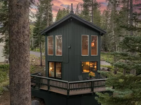 2356 Slumber Way, Soda Springs, CA 95728