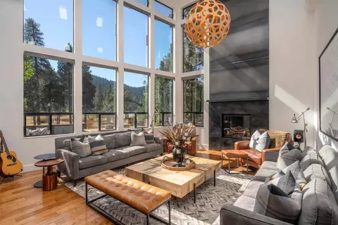 700 Olympic Valley Rd, Olympic Valley, CA 96146