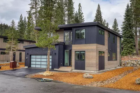 342 Palisades Cir # SHARE 2, Olympic Valley, CA 96146