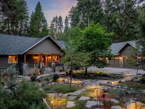 4 Yana Trl, Graeagle, CA 96103