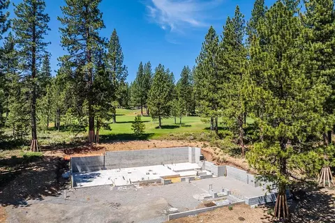 10246 Dick Barter, Truckee, CA 96161