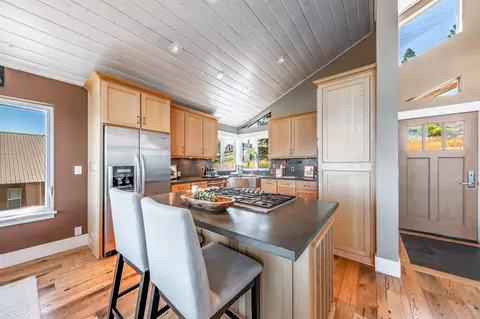 12957 Pinnacle Loop # 6, Truckee, CA 96161 photo 6