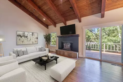 10644 Codogan St, Truckee, CA 96161 photo 7