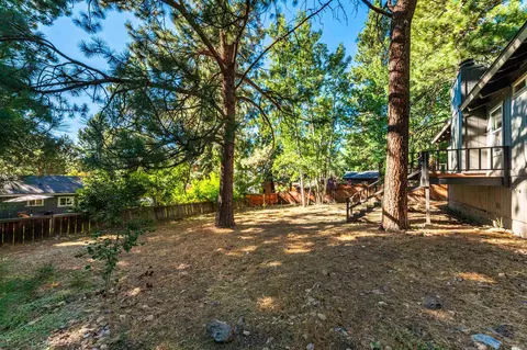 10644 Codogan St, Truckee, CA 96161 photo 25