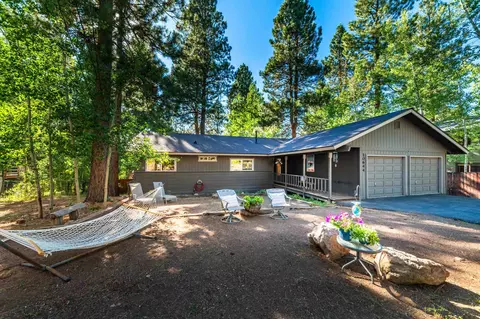 10644 Codogan St, Truckee, CA 96161 photo 27