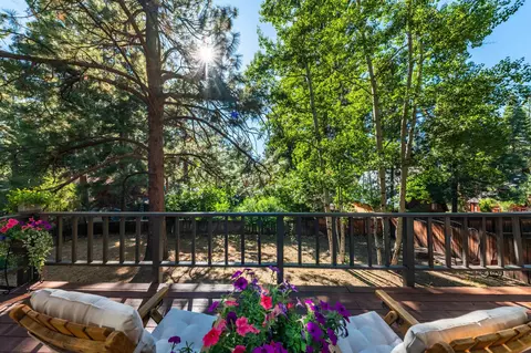 10644 Codogan St, Truckee, CA 96161 photo 4