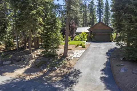 10493 Iris Rd, Truckee, CA 96161 photo 28