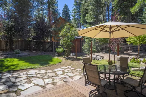 10493 Iris Rd, Truckee, CA 96161 photo 20