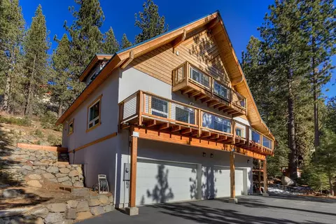 12600 Richards Blvd, Truckee, CA 96161