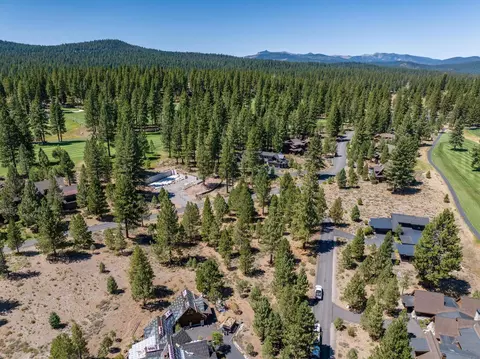 10247 Dick Barter, Truckee, CA 96161 photo 2