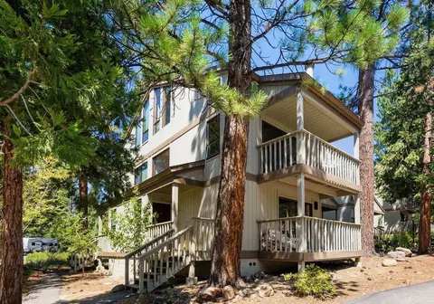 1001 Commonwealth Dr # 129, Kings Beach, CA 96143
