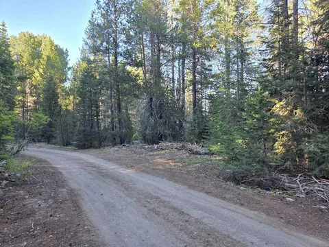 7000 Cold Stream Rd, Donner Lake, CA 96161 photo 9