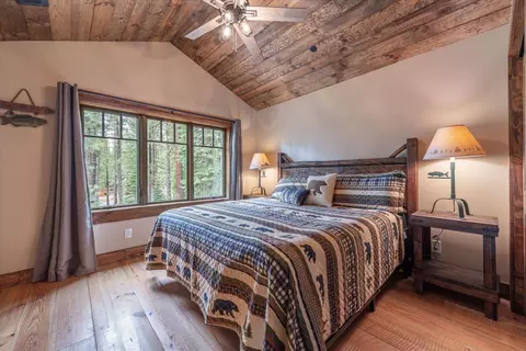 11024 Parkland Dr, Truckee, CA 96161 photo 17