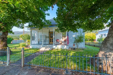 201 Front St, Loyalton, CA 96118 photo 2