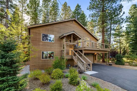 15106 Cavalier Rise, Truckee, CA 96161