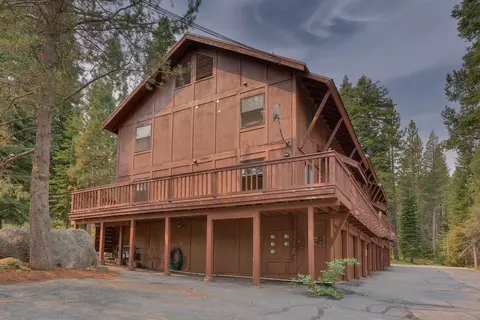 12834 Zurich Pl # 2, Truckee, CA 96161