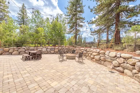 10246 Fall Ct, Truckee, CA 96161 photo 24