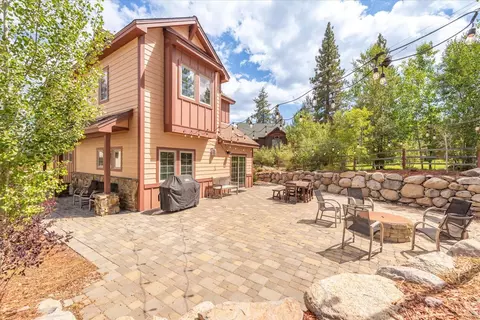 10246 Fall Ct, Truckee, CA 96161 photo 26
