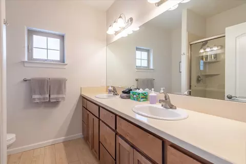 10246 Fall Ct, Truckee, CA 96161 photo 14