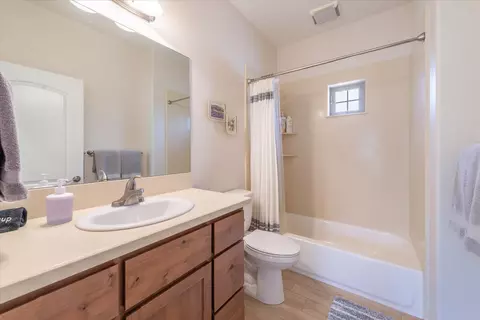 10246 Fall Ct, Truckee, CA 96161 photo 19